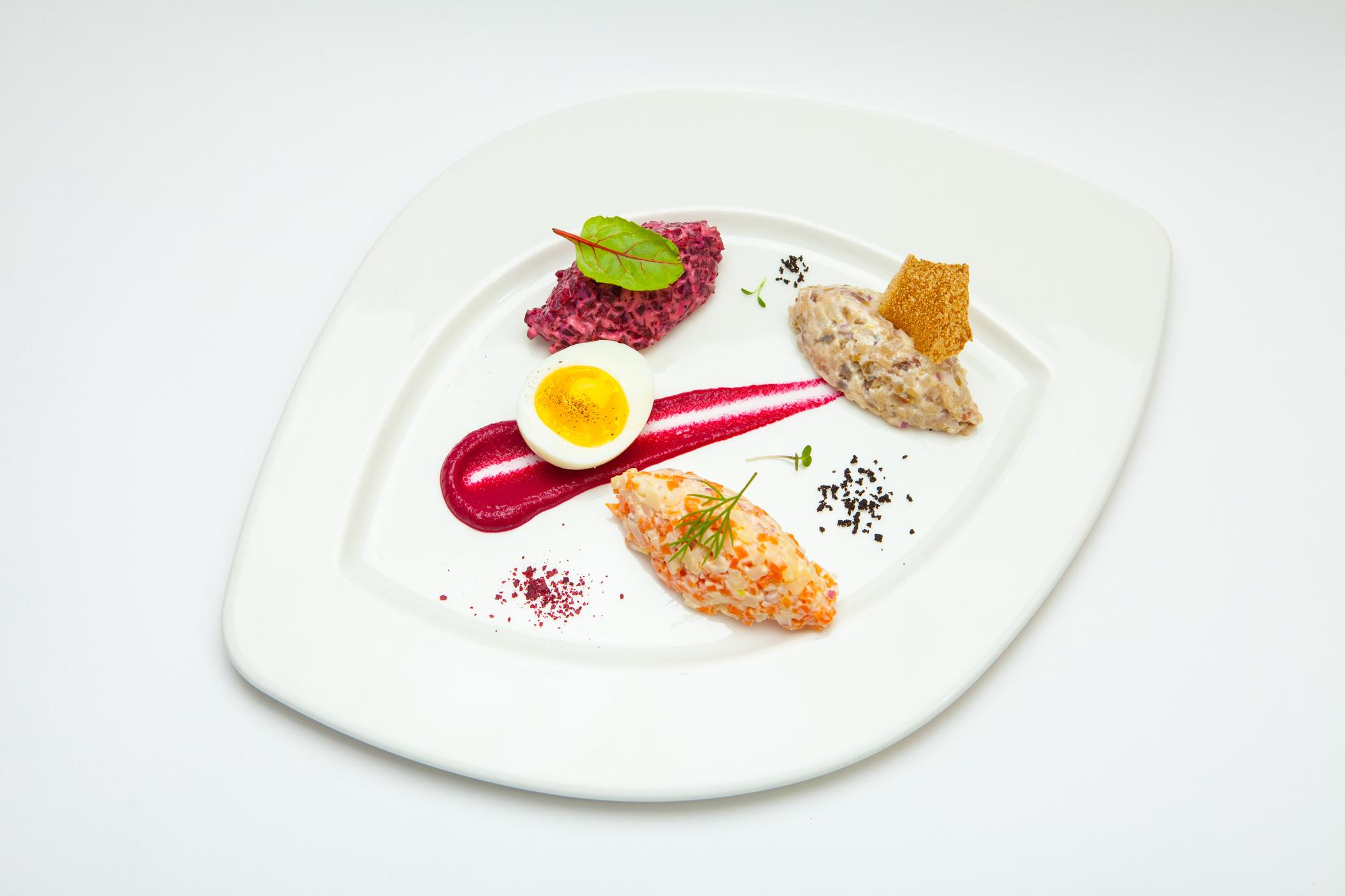 Compact hero image for pricing: plated gourmet meal